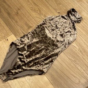 House of Harlow 1960 revolve tan brown bodysuit high neck velvet xs 70s